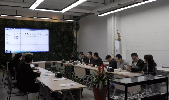 高端拉床,專用機床,內(nèi)拉床,外拉床,數(shù)控機床,自動化生產(chǎn)線,工業(yè)機器人,拉床,拉刀,自動化