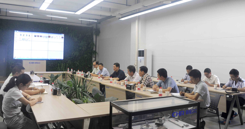 高端拉床,專用機床,內拉床,外拉床,數(shù)控機床,自動化生產(chǎn)線,工業(yè)機器人,拉床,拉刀,自動化