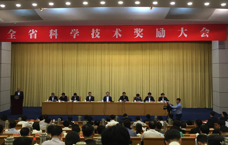 高端拉床,專用機(jī)床,內(nèi)拉床,外拉床,數(shù)控機(jī)床,自動化生產(chǎn)線,工業(yè)機(jī)器人,拉床,拉刀,自動化