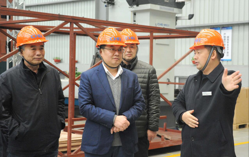 高端拉床,專用機床,內(nèi)拉床,外拉床,數(shù)控機床,自動化生產(chǎn)線,工業(yè)機器人,拉床,拉刀,自動化