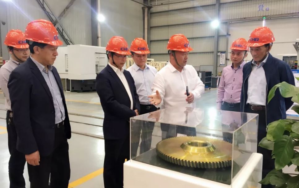 高端拉床,專用機床,內拉床,外拉床,數控機床,自動化生產線,工業(yè)機器人,拉床,拉刀,自動化