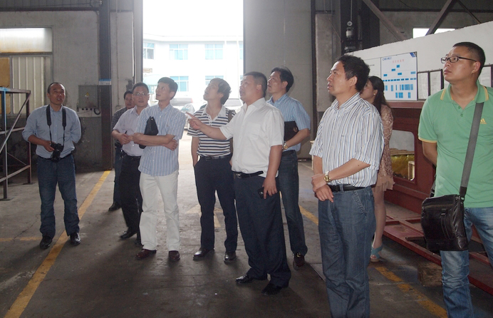 高端拉床,專用機床,內(nèi)拉床,外拉床,數(shù)控機床,自動化生產(chǎn)線,工業(yè)機器人,拉床,拉刀,自動化