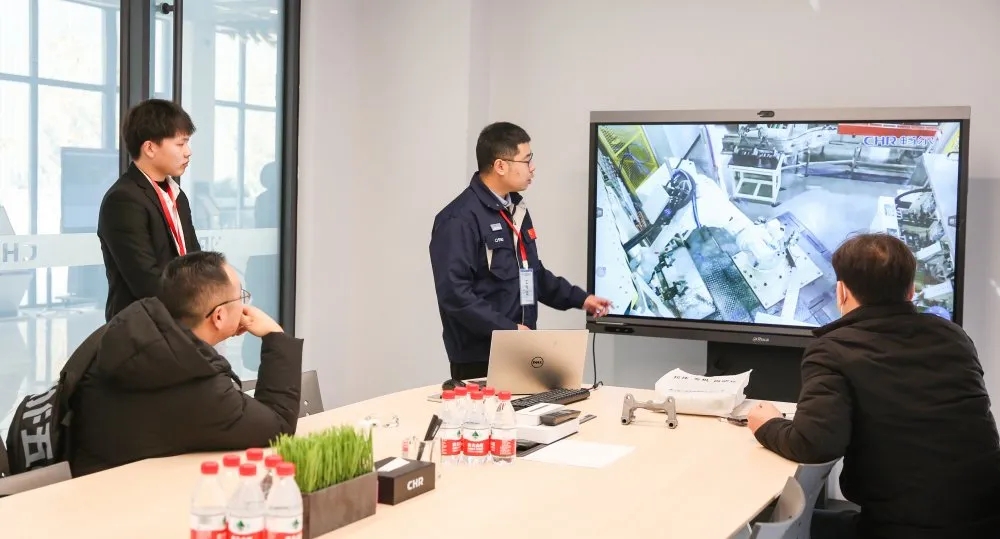 拉床,拉刀,自動化,高端拉床,專用機(jī)床,內(nèi)拉床,外拉床,數(shù)控機(jī)床,自動化生產(chǎn)線,工業(yè)機(jī)器人