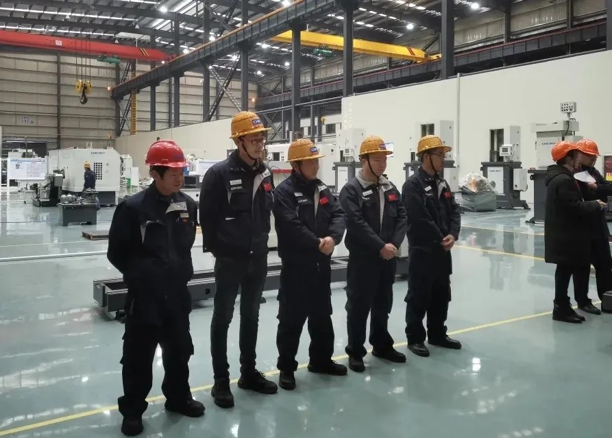 拉床,拉刀,自動(dòng)化,高端拉床,專(zhuān)用機(jī)床,內(nèi)拉床,外拉床,數(shù)控機(jī)床,自動(dòng)化生產(chǎn)線,工業(yè)機(jī)器人