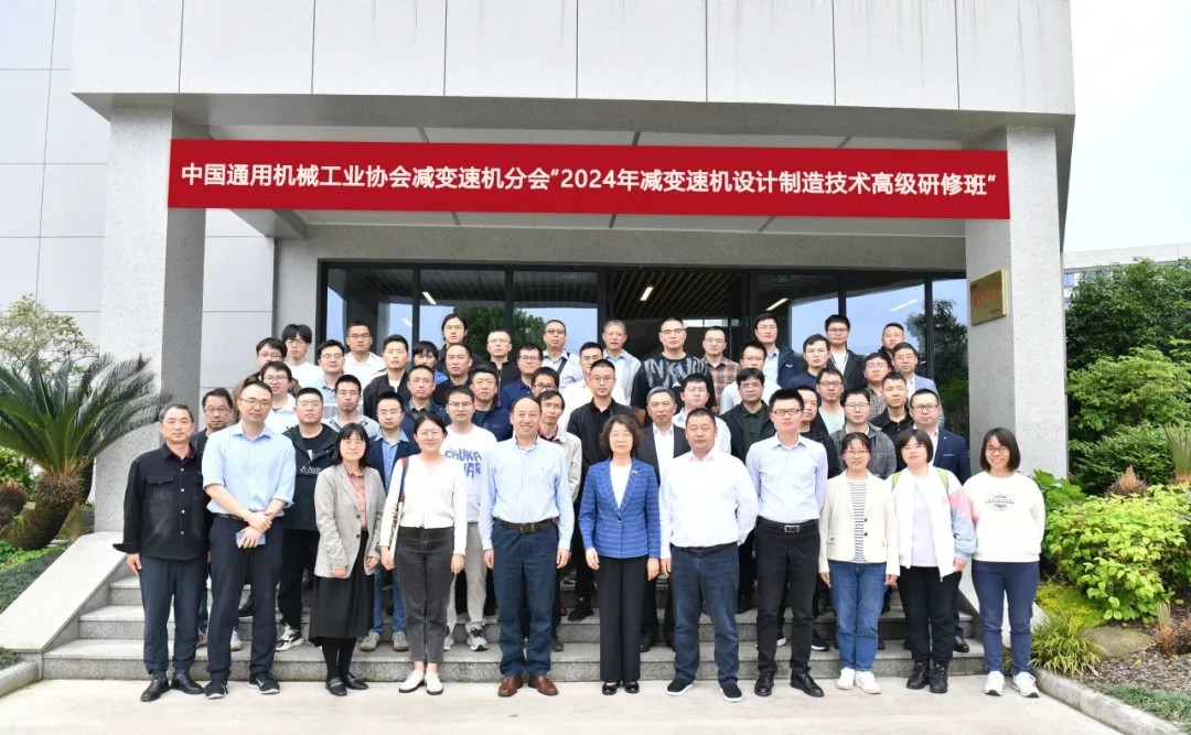 拉床,拉刀,自動化,高端拉床,專用機(jī)床,內(nèi)拉床,外拉床,數(shù)控機(jī)床,自動化生產(chǎn)線,工業(yè)機(jī)器人