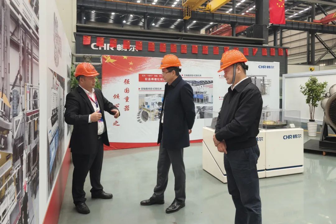 拉床,拉刀,自動化,高端拉床,專用機(jī)床,內(nèi)拉床,外拉床,數(shù)控機(jī)床,自動化生產(chǎn)線,工業(yè)機(jī)器人