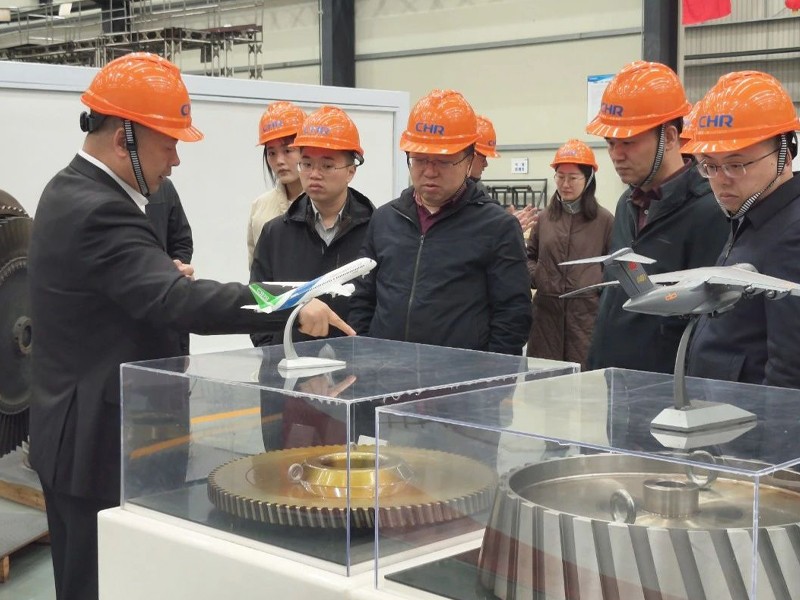 拉床,拉刀,自動(dòng)化,高端拉床,專(zhuān)用機(jī)床,內(nèi)拉床,外拉床,數(shù)控機(jī)床,自動(dòng)化生產(chǎn)線(xiàn),工業(yè)機(jī)器人