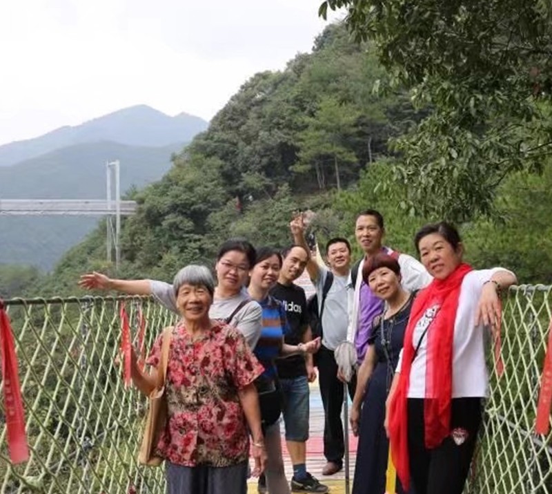 拉床,拉刀,自動化,高端拉床,專用機床,內(nèi)拉床,外拉床,數(shù)控機床,自動化生產(chǎn)線,工業(yè)機器人